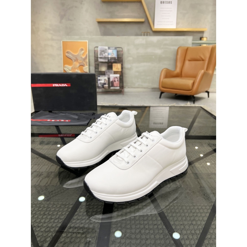 Pra*a sneakers